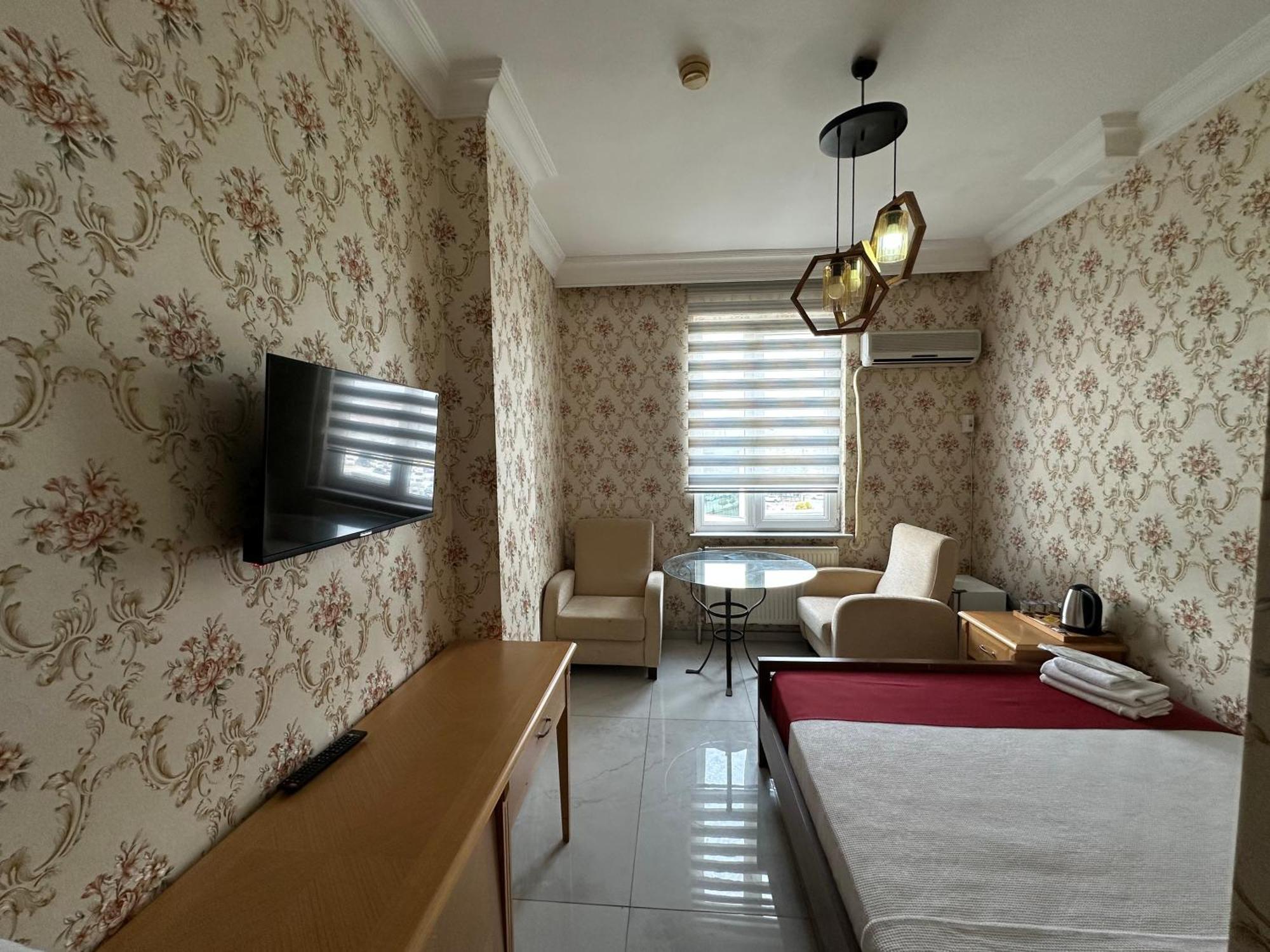Hotel Safir
